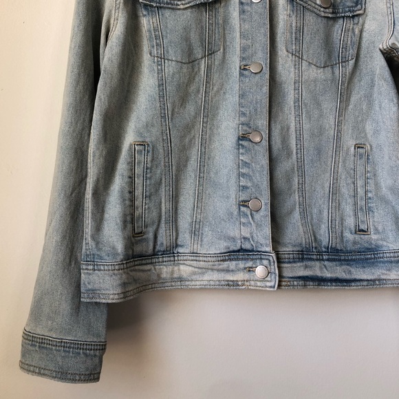 Universal Thread Denim Jacket - Picture 5 of 12